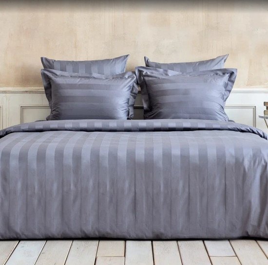 Постельное белье Urban Classic Страйп сатин- 3423 ирис Дуэт (семейное)