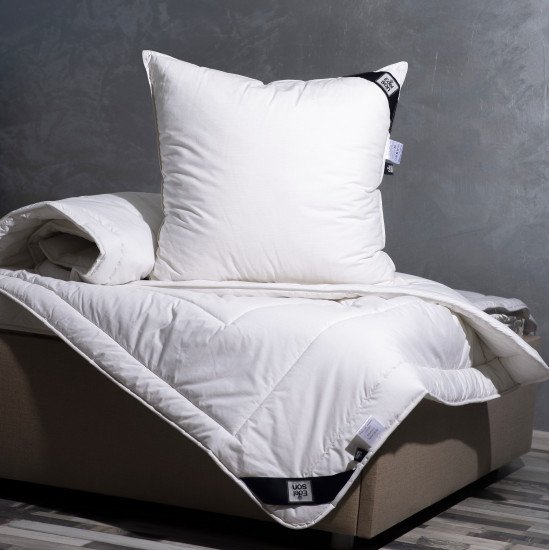 Подушка с медными нитями Cooper мягкая 70*70 (±2) см