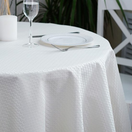 Скатерть "Моготекс" Мати овальная 150*240 см