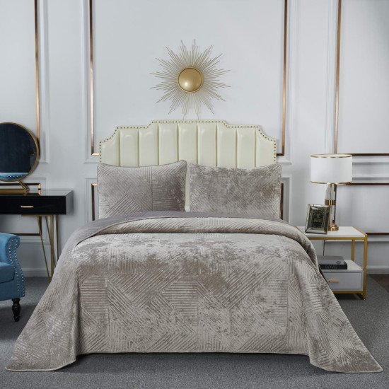 Покрывало Патрисия бежевый 240*260 см