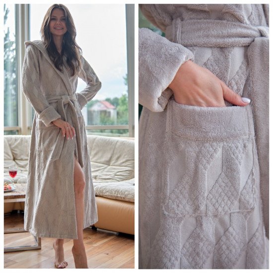 Халат женский велюровый "Vien" Karenina с капюшоном beige 46 (M)