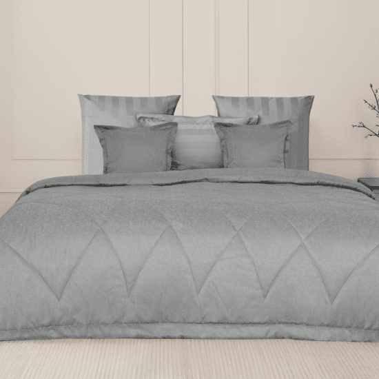 Покрывало  с наволочками Toscana 4087 серебро 240*260 см