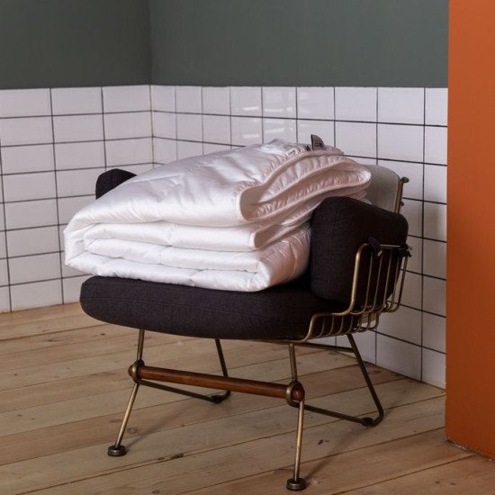 Одеяло гипоаллергенное Premium Familie Non-Allergenic всесезонное Евро макси, 220*240 см