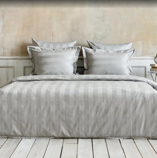 Постельное белье Urban Classic Страйп сатин- 3424 серебристый Дуэт (семейное)